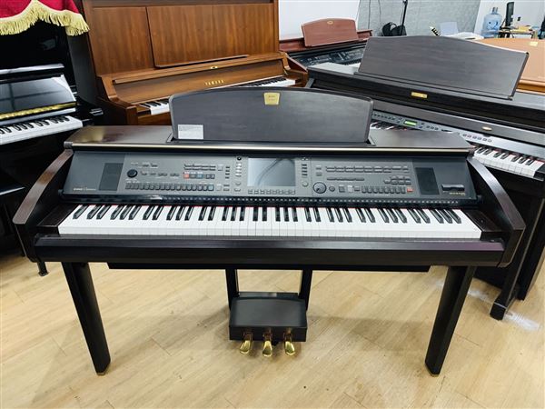 Giá đàn Piano điện đắt hay rẻ? Có nên mua đàn piano điện không?