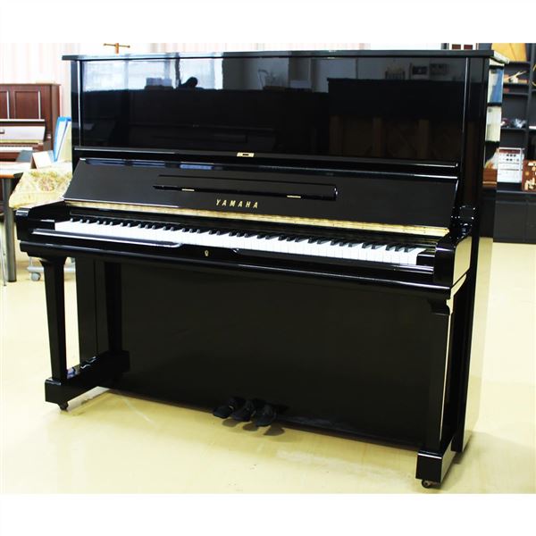 Top 3 chiếc đàn piano cơ giá rẻ nhất hiện nay