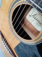 Guitar James JF-350 like new