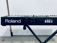 Roland FA06 Like New