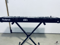 Roland FA06 Like New