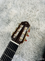 Yamaha Silent SLG-120 NW