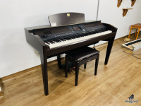 YAMAHA CVP-505 R