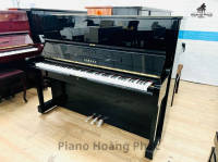 YAMAHA U1A