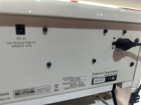 Đàn piano ROLAND DP90Se | Trắng Bóng| nhập khẩu chính hãng từ Nhật| Piano Hoàng Phúc