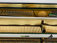 Đàn Piano Cơ Victor V101B | Piano Hoàng Phúc
