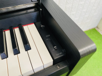 YAMAHA CLP 585 | Piano Hoàng Phúc