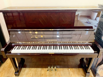 PIANO STEINRICH S12A