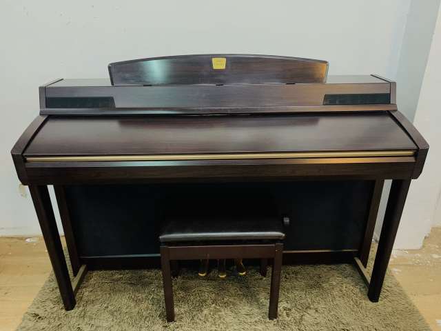 Đàn piano Yamaha CLP 270 nhập khẩu chính hãng từ Nhật| Piano Hoàng Phúc