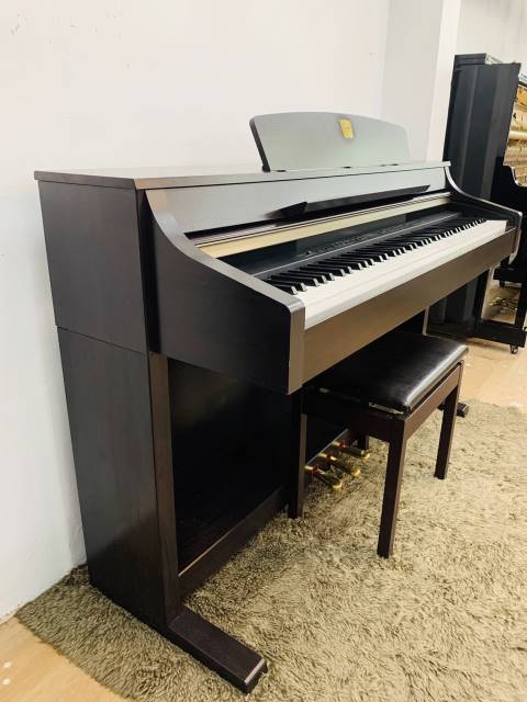 Đàn piano điện Yamaha CLP 330| Dòng Được Ưa Chuộng Nhất Hiện Nay| Piano Hoàng Phúc