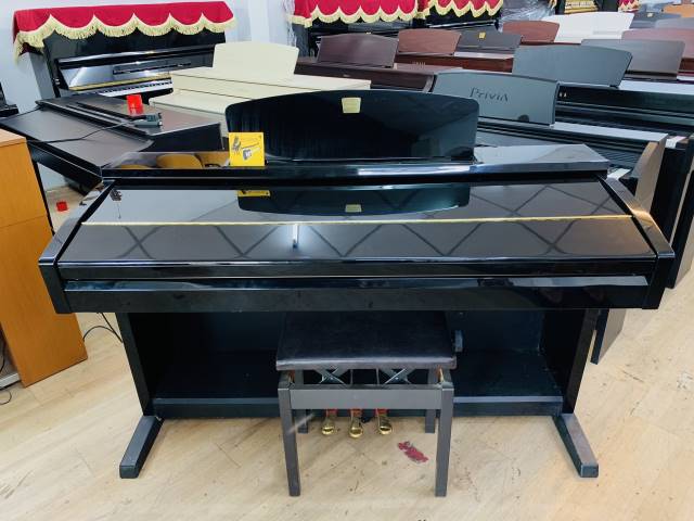 Mua đàn Yamaha CVP-403PE  giá ưu đãi tại Piano Hoàng Phúc