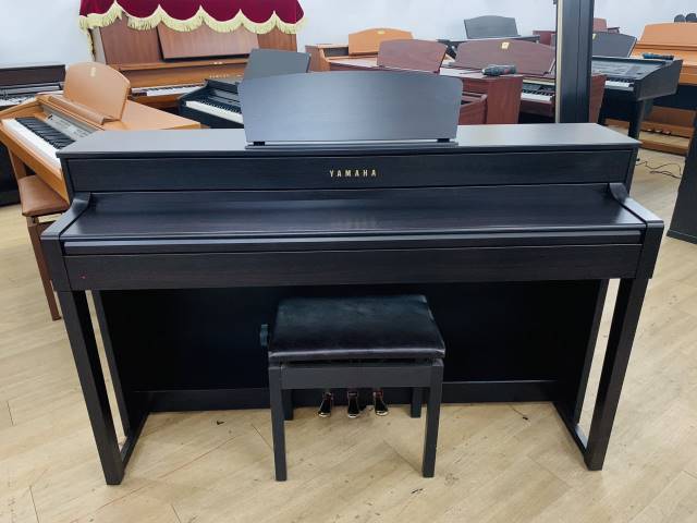 Mua đàn Yamaha CLP-535R giá hấp dẫn