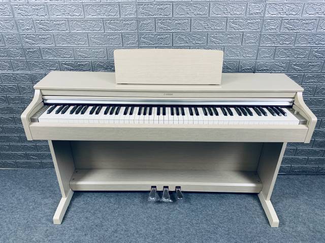 YAMAHA YDP-163 WA
