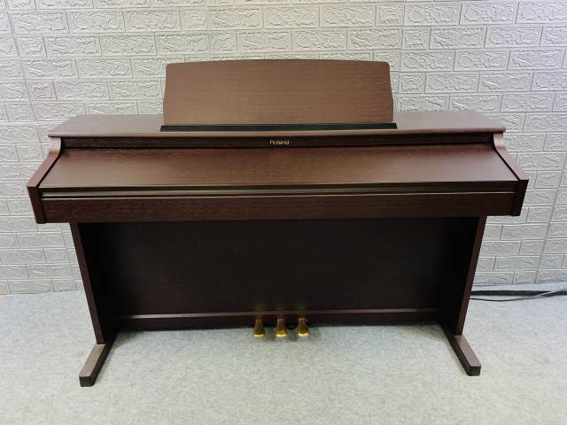 Mua đàn Roland HP-203 giá hợp lý
