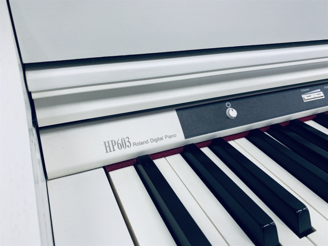 Mua đàn Roland HP-603WH giá rẻ