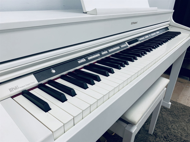 Mua đàn Roland HP-603WH giá rẻ