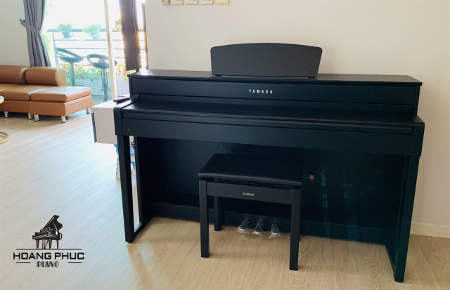 YAMAHA CLP-535 B- Piano Hoàng Phúc