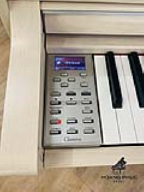Yamaha CLP 575  Dòng Piano Điện Cao Cấp| Có Sẵn Tại Showroom Piano Hoàng Phúc.