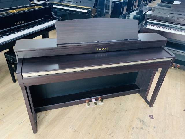 KAWAI CN37 R