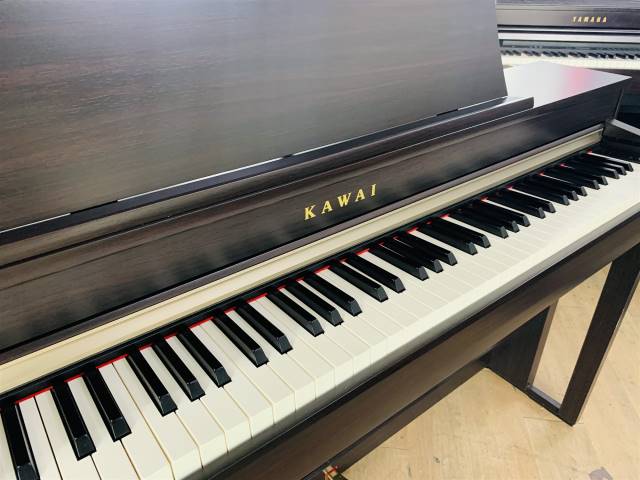 KAWAI CN37 R
