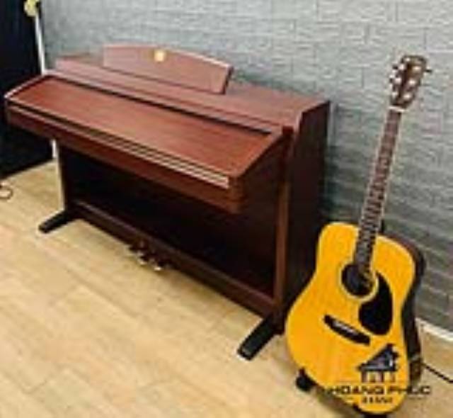 Đàn Piano Điện YamahaCLP 240 | Piano Hoàng Phúc