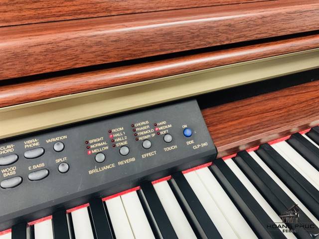 Đàn Piano Điện YamahaCLP 240 | Piano Hoàng Phúc