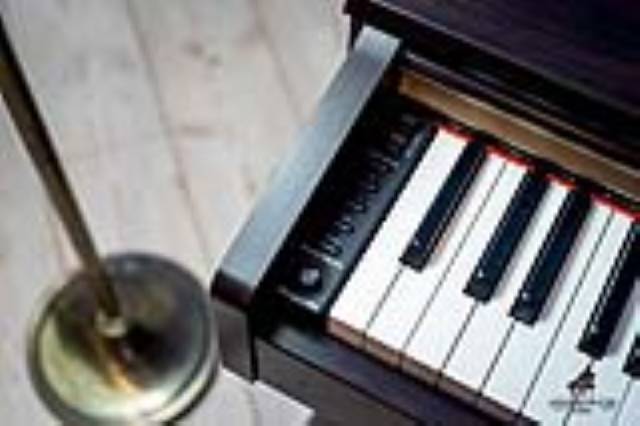 DÒNG ĐÀN PIANO YAMAHA CLP-320 THIẾT KẾ NHỎ GỌN THANH THOÁT| HỖ TRỢ TRẢ GÓP| BẢO HÀNH 12 THÁNG