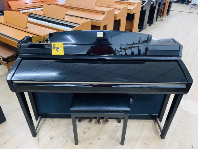 Mua đàn Đàn piano điện Yamaha CLP-280PE giá ưu đãi nhất trên thị trường.