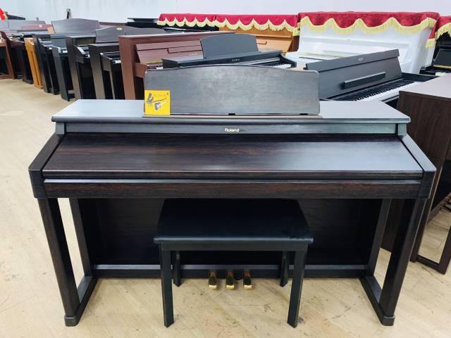Mua đàn Roland HP-550G giá hấp dẫn mới nhất