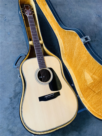 GUITAR MORRIS MD-515