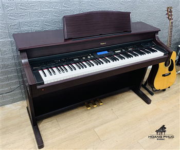 PIANO ROLAND KR-377D