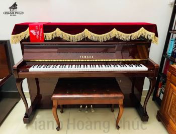 PIANO YAMAHA W116SC