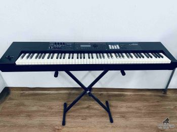 Roland Juno DS88