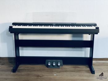 YAMAHA P 255 B