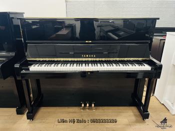 YAMAHA U1G