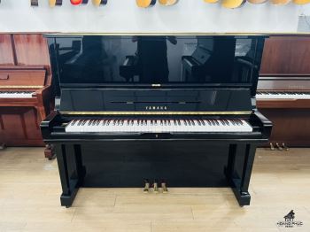 Yamaha U3A