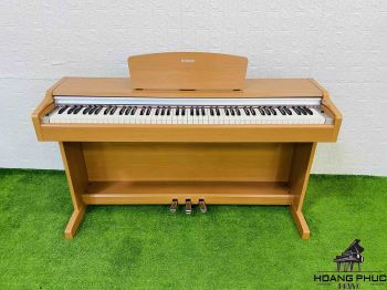 YAMAHA YDP 131C